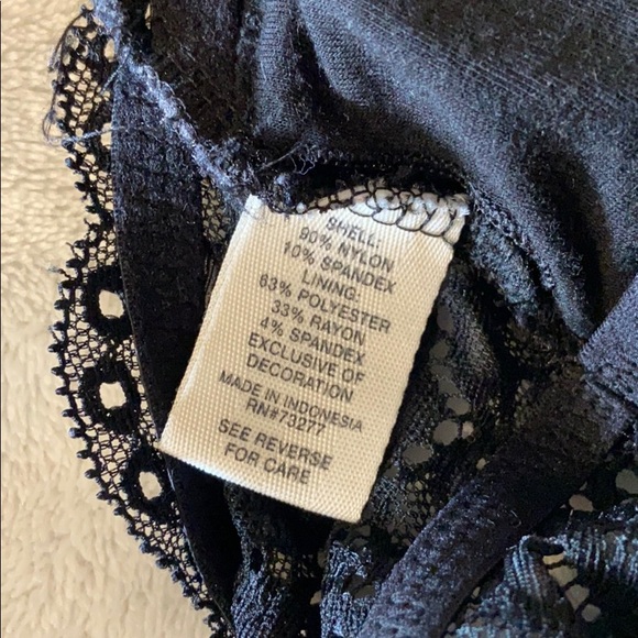 Lace bra - Picture 3 of 4